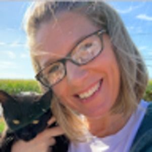 Meet your Posher, Rosalie